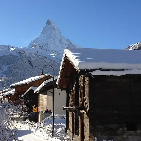 Haus Fleckstein Karibu زيرمات