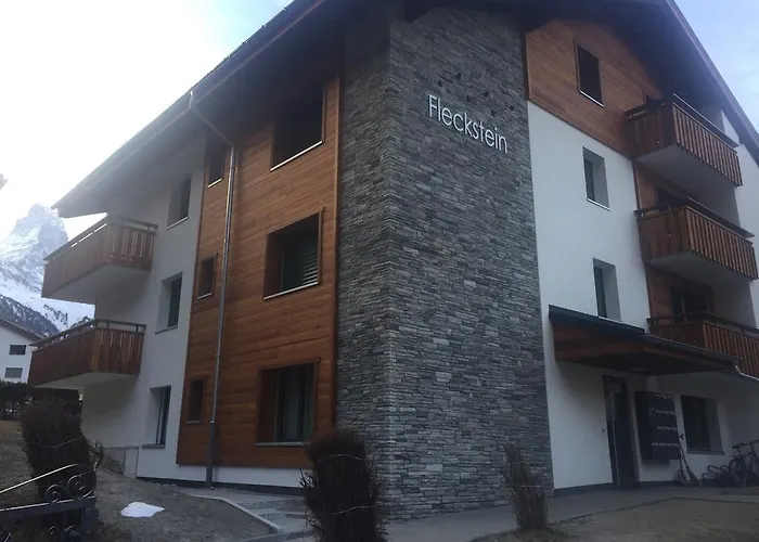 Haus Fleckstein Karibu * ツェルマット